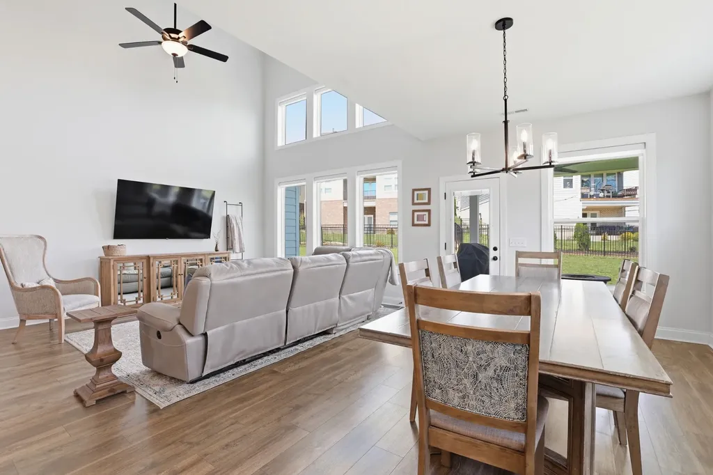 514 Stinson Court White House TN 37188