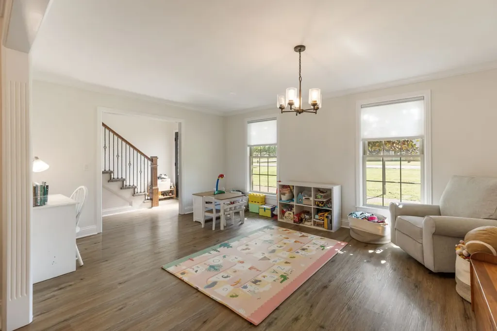 928 Todd Preis Drive Nashville TN 37221