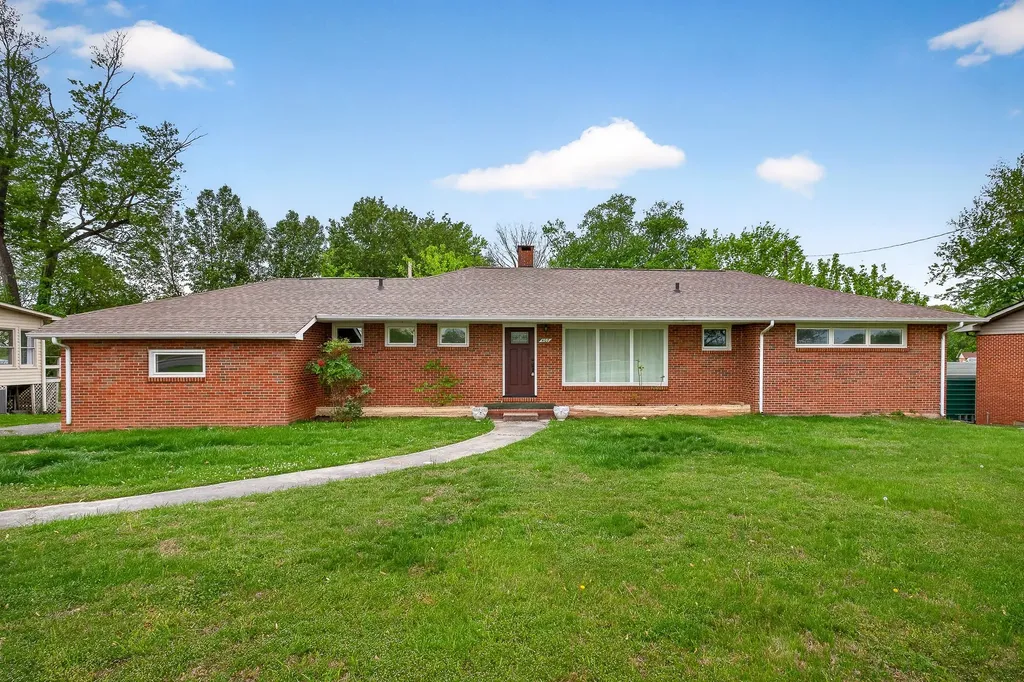 407 Sunset Drive Mcminnville TN 37110