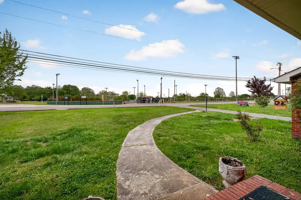 407 Sunset Drive Mcminnville TN 37110