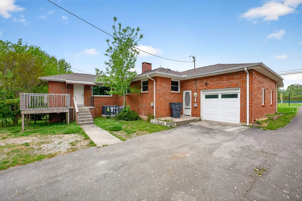 407 Sunset Drive Mcminnville TN 37110