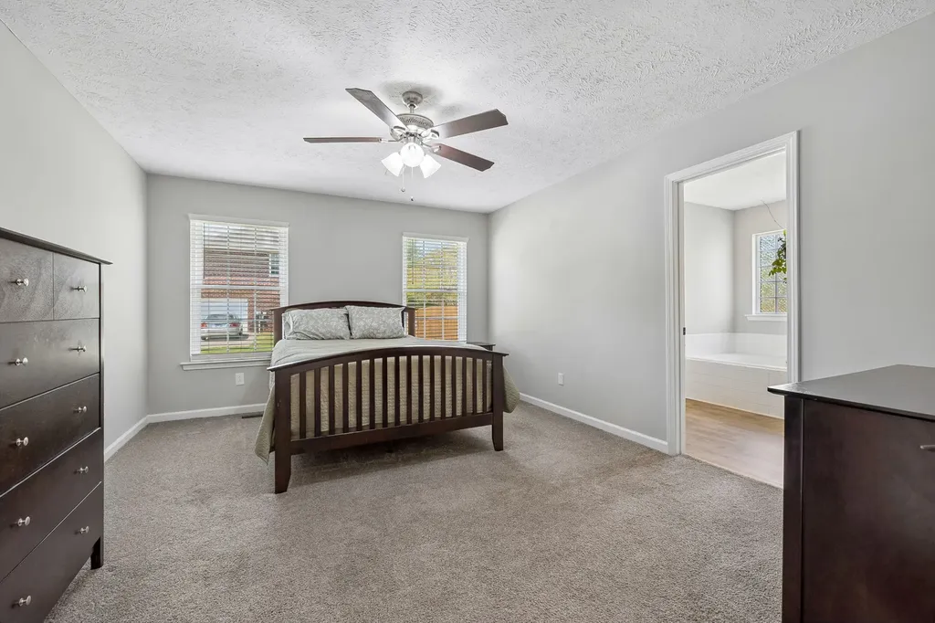 1928 Pennington Drive Murfreesboro TN 37129