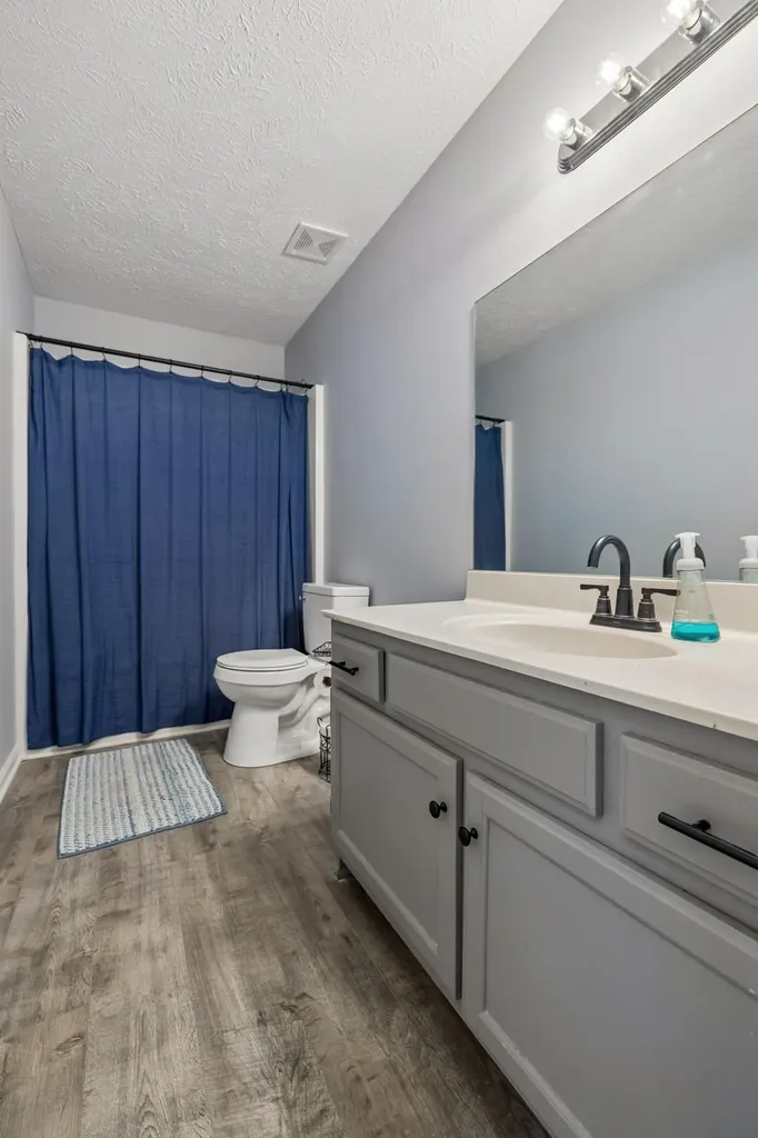 1928 Pennington Drive Murfreesboro TN 37129