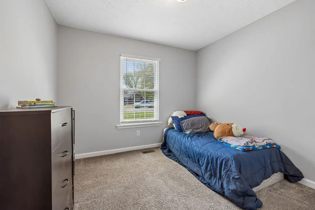 1928 Pennington Drive Murfreesboro TN 37129