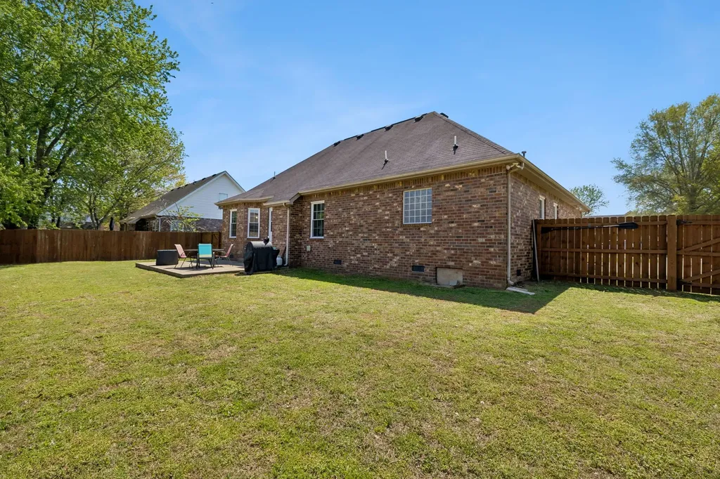 1928 Pennington Drive Murfreesboro TN 37129