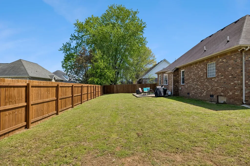 1928 Pennington Drive Murfreesboro TN 37129