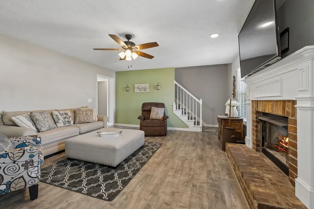 1928 Pennington Drive Murfreesboro TN 37129