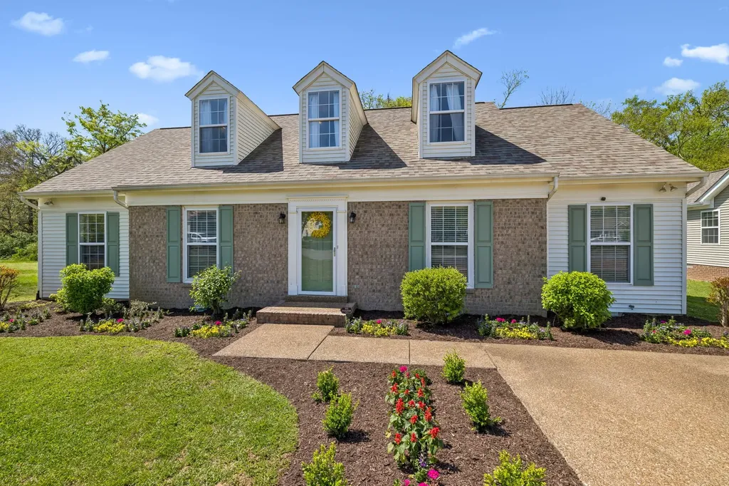 1321 Branchside Court Thompsons Station TN 37179