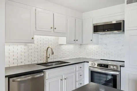 4215 Harding Pike Nashville TN 37205