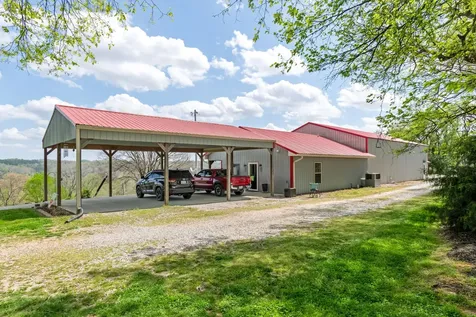 5123 Steam Mill Hollow Road Williamsport TN 38487
