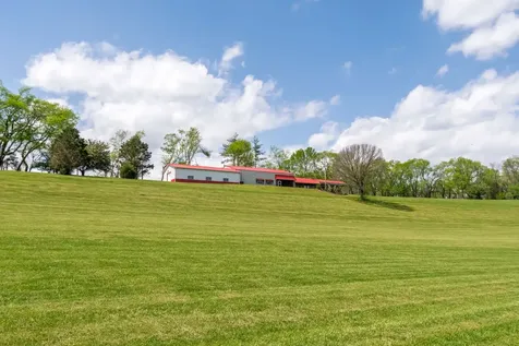 5123 Steam Mill Hollow Road Williamsport TN 38487
