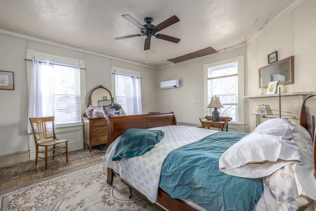 104 2nd Avenue Columbia TN 38401