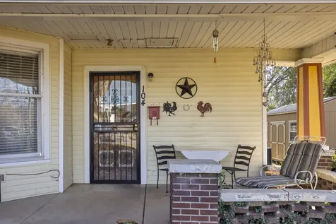 104 2nd Avenue Columbia TN 38401