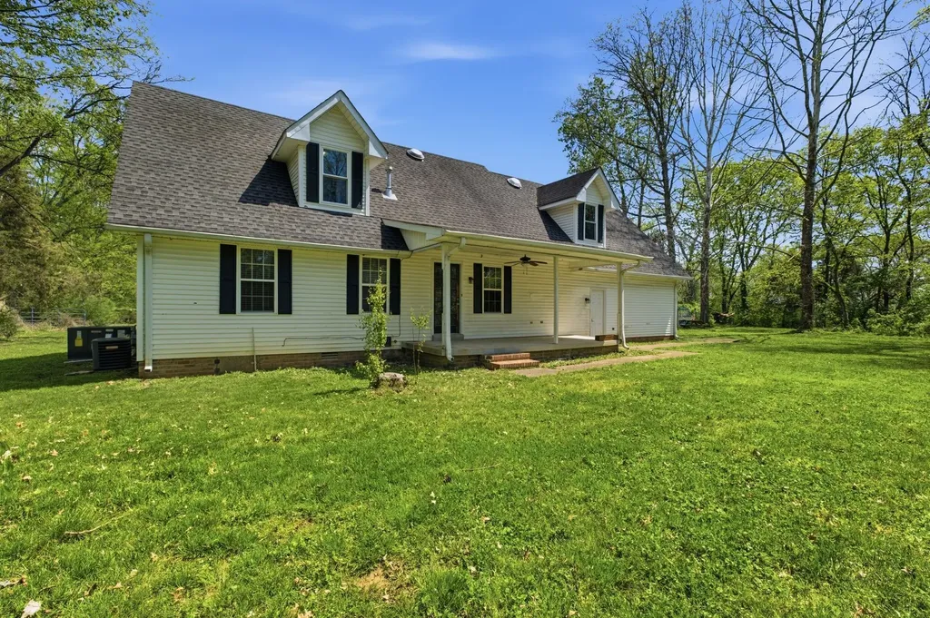 198 Tammy Drive Gallatin TN 37066