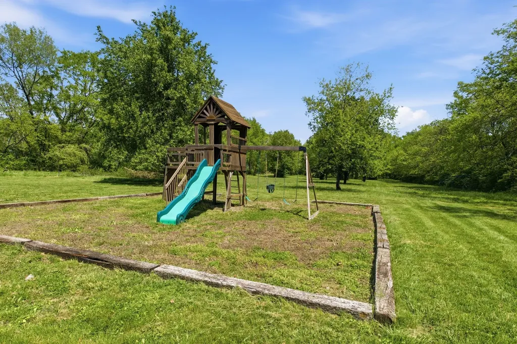 198 Tammy Drive Gallatin TN 37066