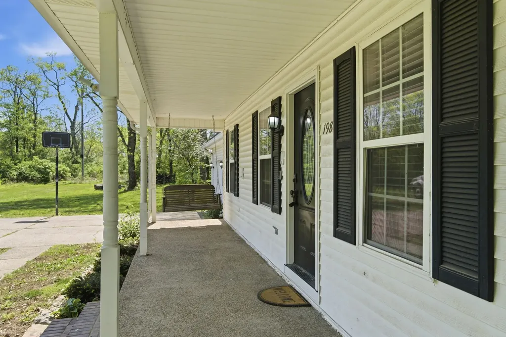 198 Tammy Drive Gallatin TN 37066