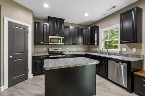 517 Goodman Drive Gallatin TN 37066