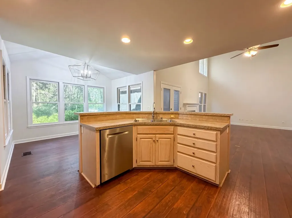517 Schooner Cove Hermitage TN 37076