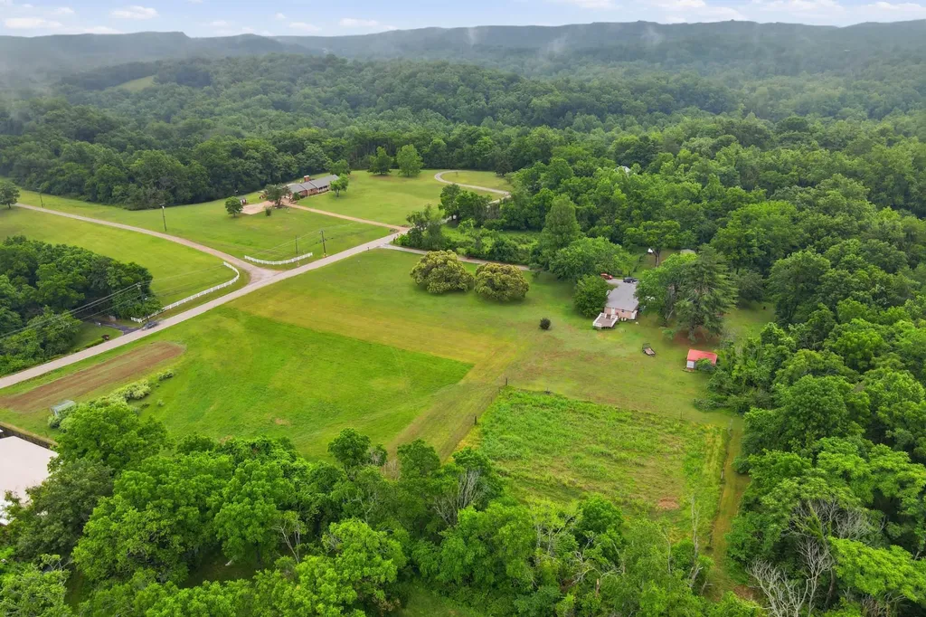 1411 Union Hill Road Goodlettsville TN 37072