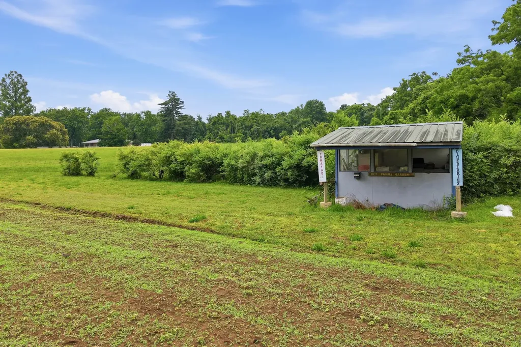 1411 Union Hill Road Goodlettsville TN 37072
