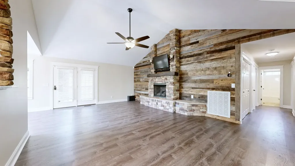 1759 Vp Lunn Drive Spring Hill TN 37174
