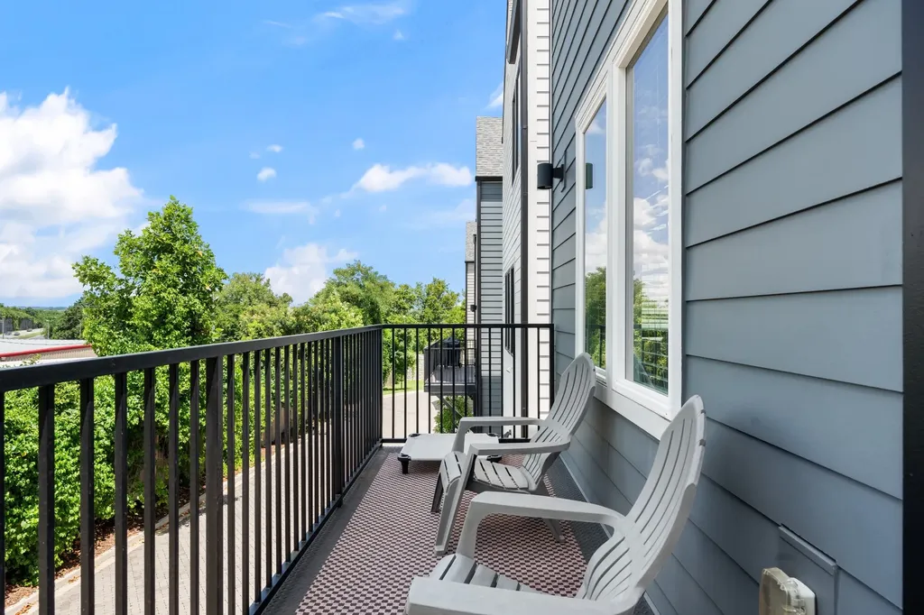 225 Sterling Point Circle Nashville TN 37209
