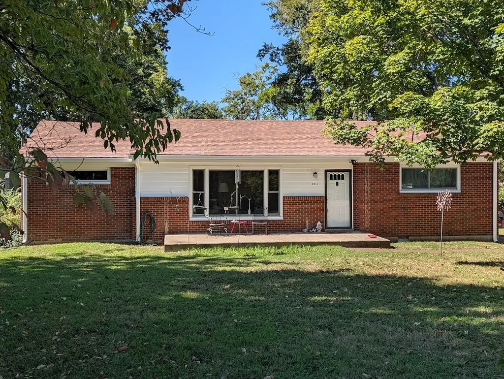 4011 Ivy Drive Nashville TN 37216