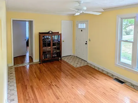 4011 Ivy Drive Nashville TN 37216