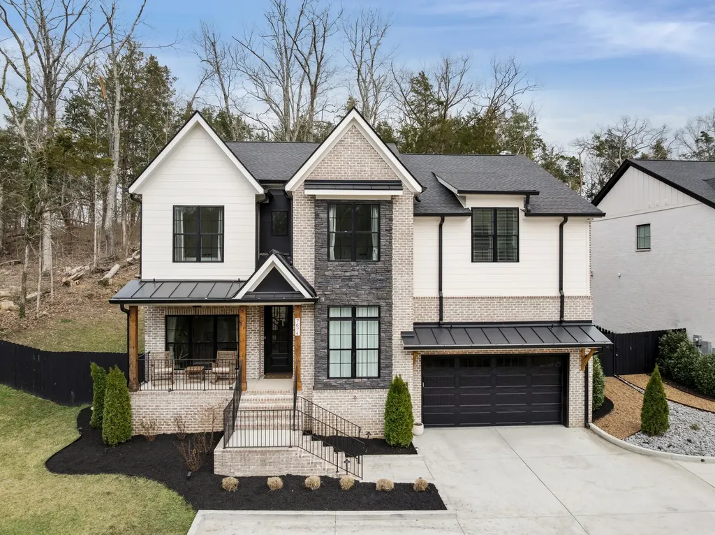 7674 Sawyer Brown Road Nashville TN 37221