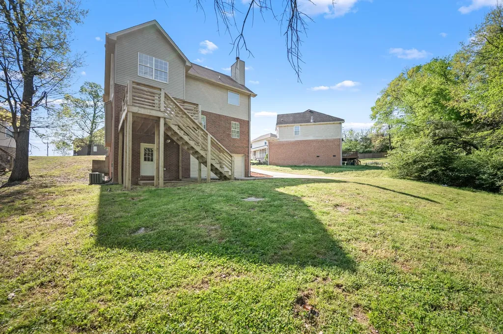 304 Claymille Place Nashville TN 37207