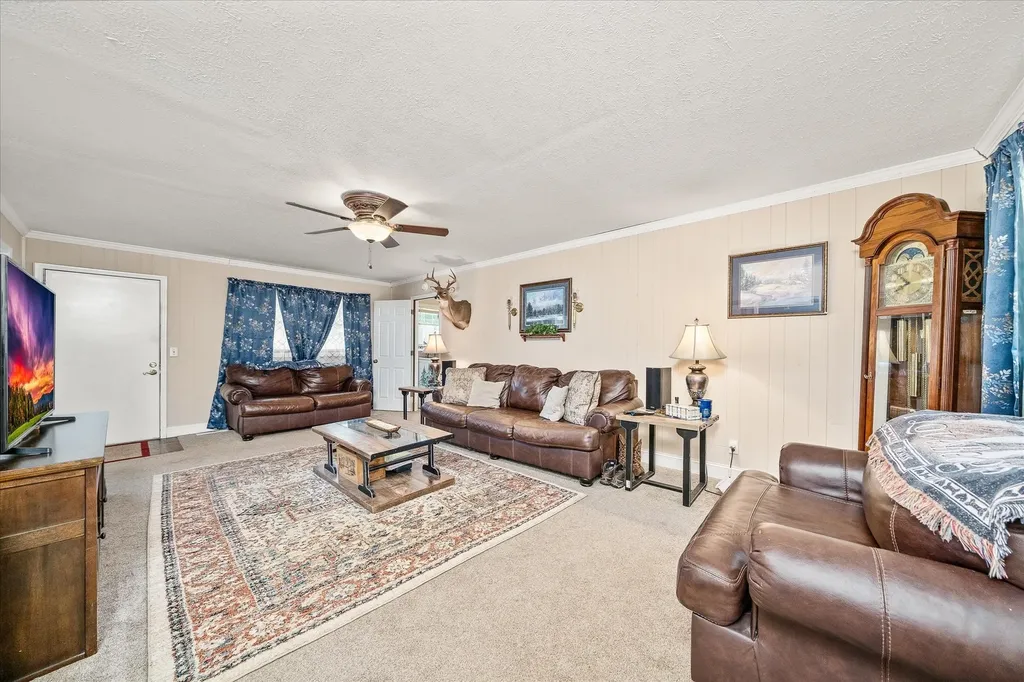 221 Magnolia Road Sparta TN 38583