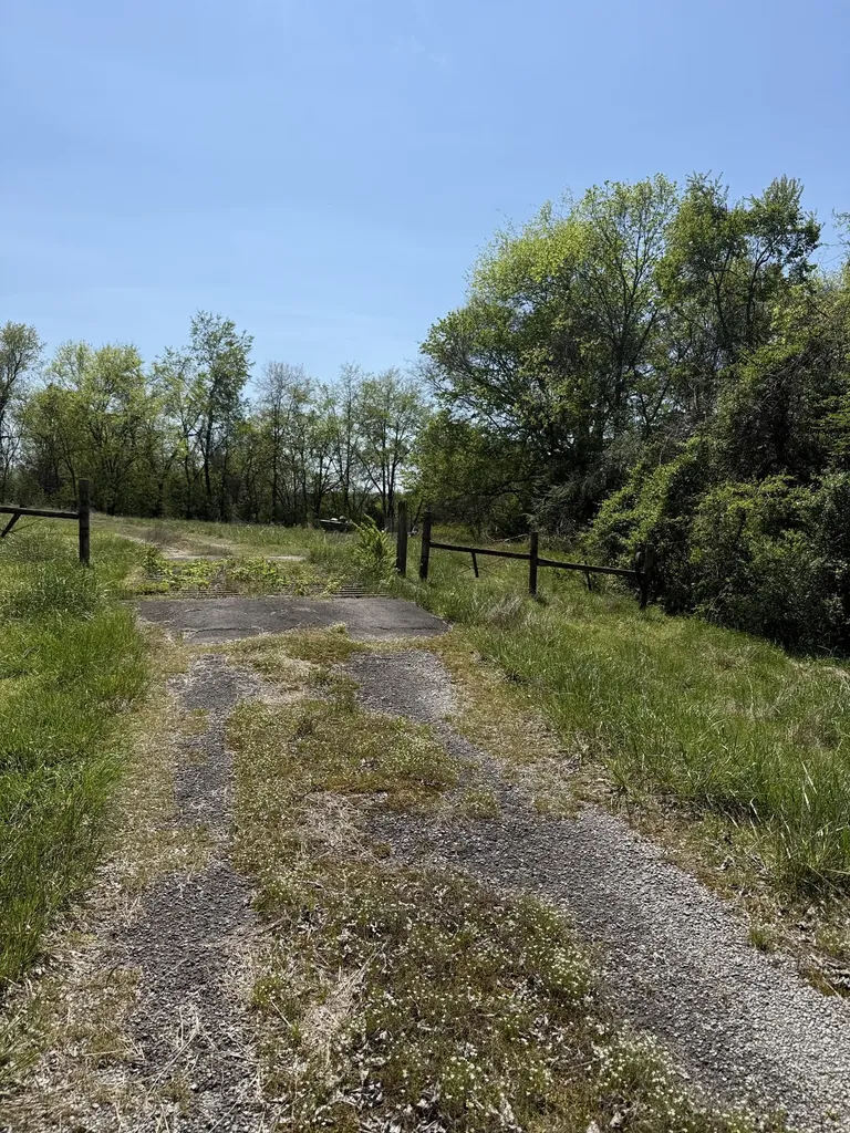 2255 Arthur Hutcherson Road Columbia TN 38401