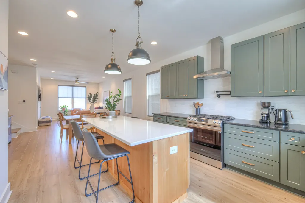 312B Duke Street Nashville TN 37207