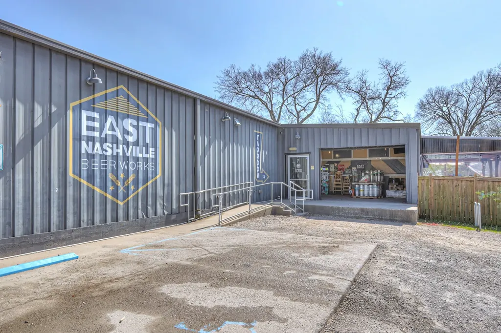 312B Duke Street Nashville TN 37207