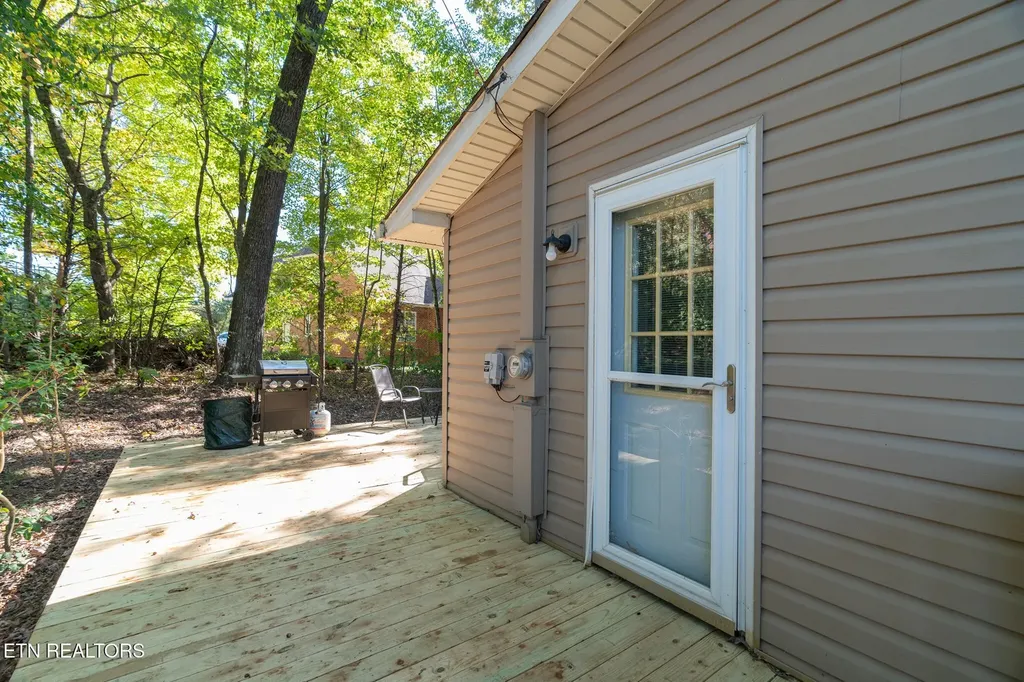 1631 Maplegreen Lane Knoxville TN 37922