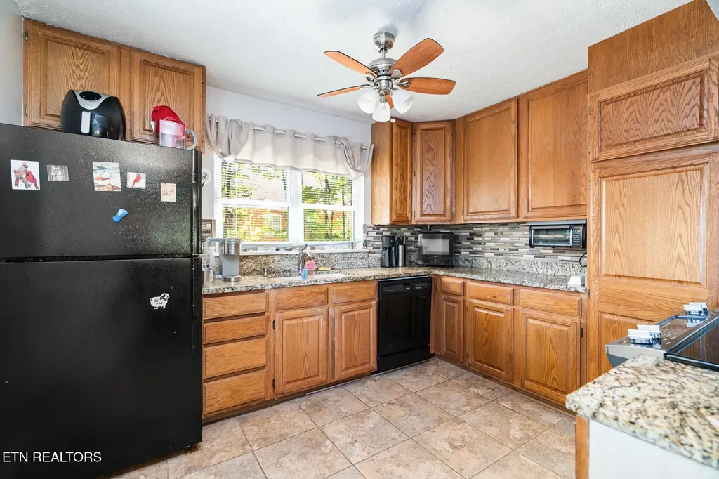 1631 Maplegreen Lane Knoxville TN 37922