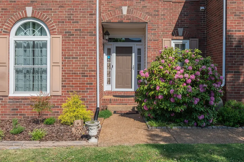 369 Dandridge Drive Franklin TN 37067