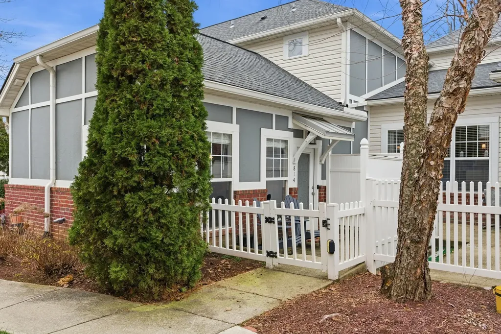 814 Bracken Trail Nashville TN 37214