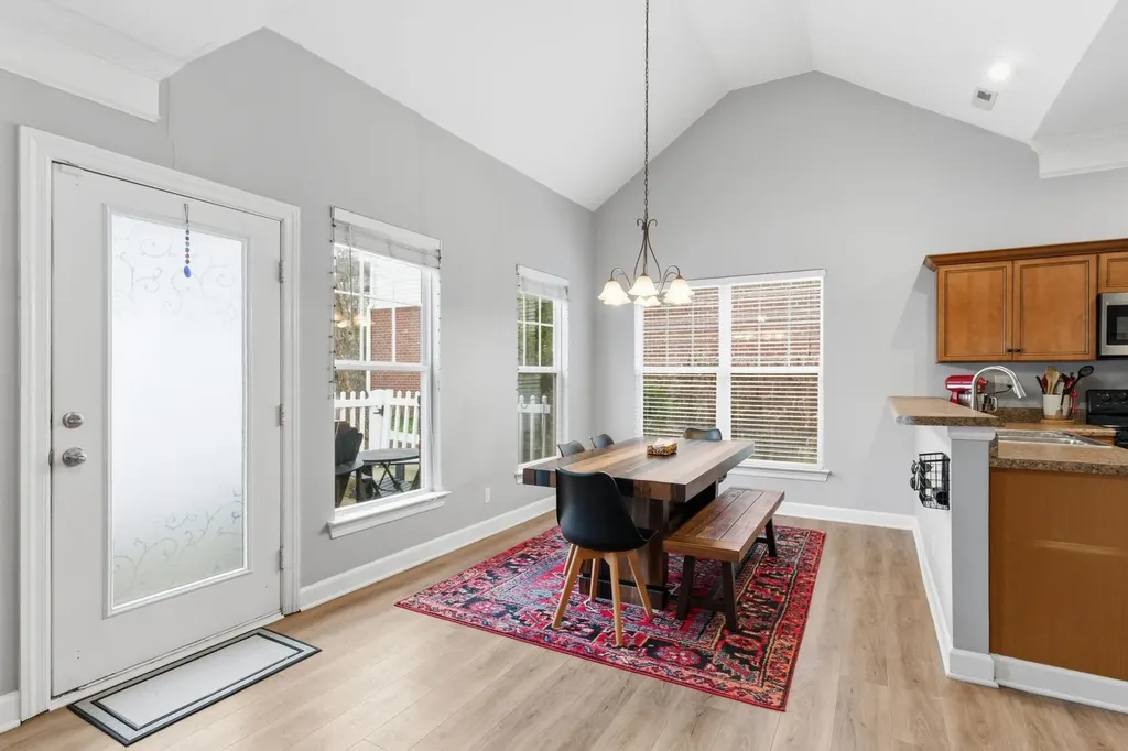 814 Bracken Trail Nashville TN 37214
