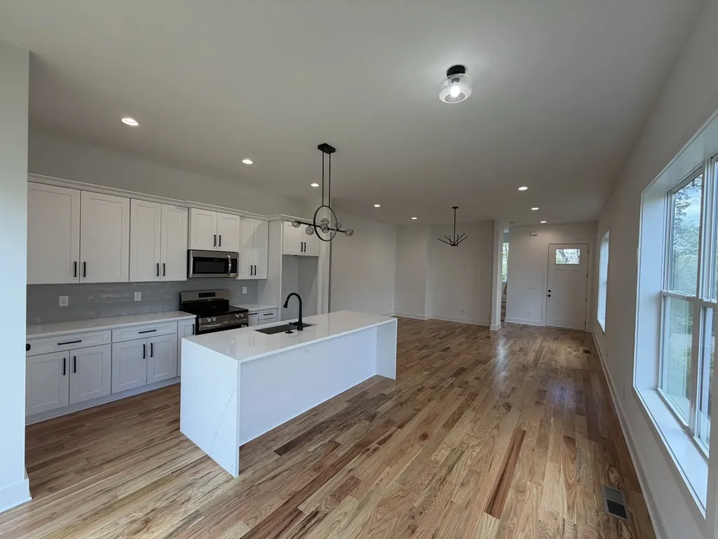4337 Goins Road Nashville TN 37211