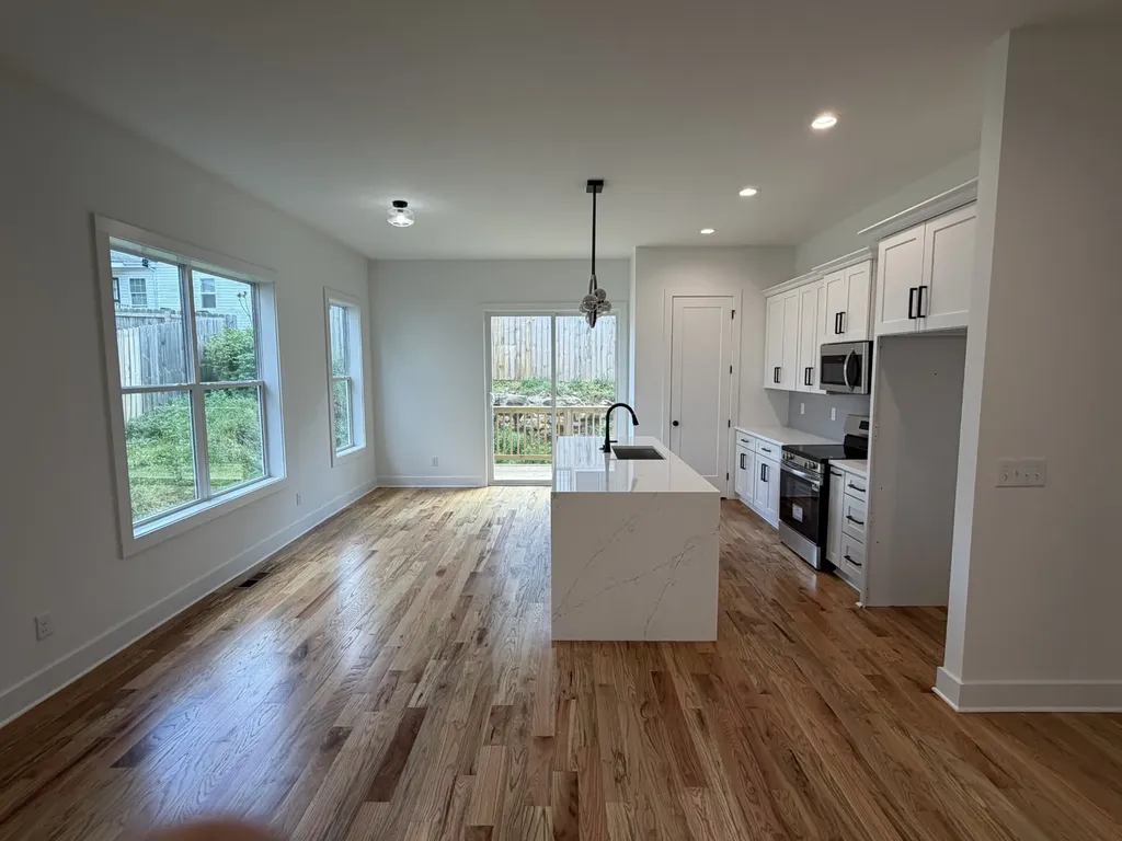 4337 Goins Road Nashville TN 37211