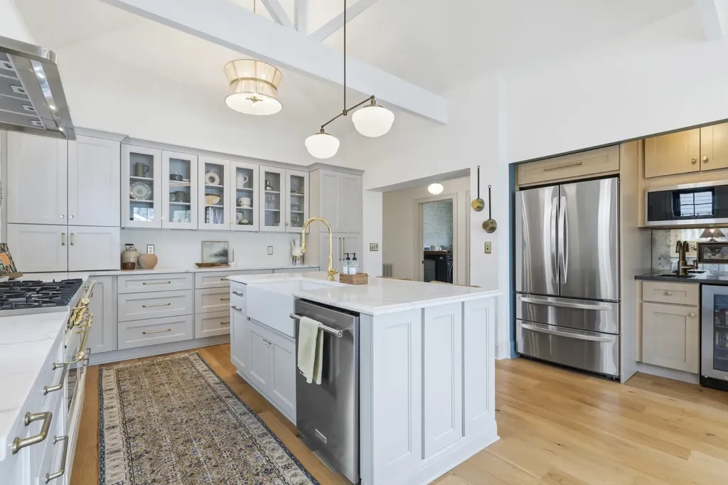 77 Donelson Street Nashville TN 37210