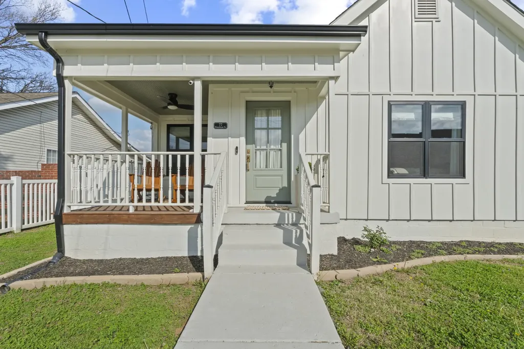 77 Donelson Street Nashville TN 37210