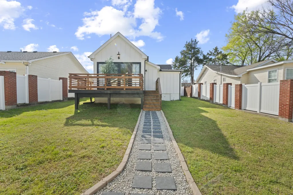 77 Donelson Street Nashville TN 37210