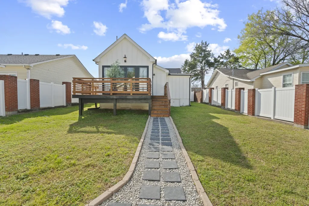 77 Donelson Street Nashville TN 37210