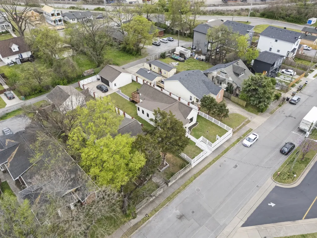 77 Donelson Street Nashville TN 37210