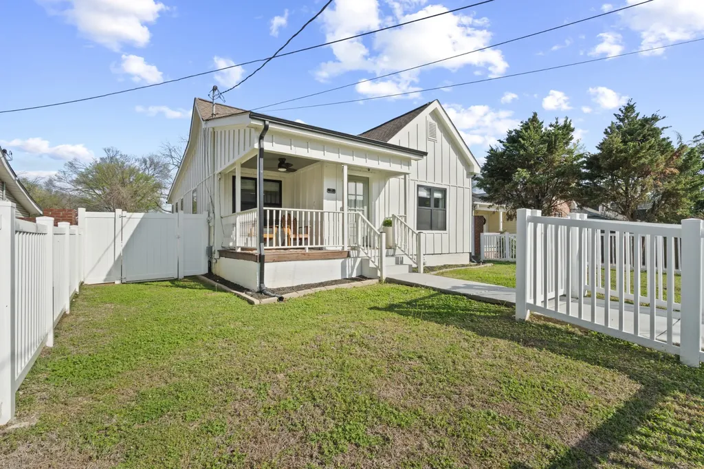 77 Donelson Street Nashville TN 37210