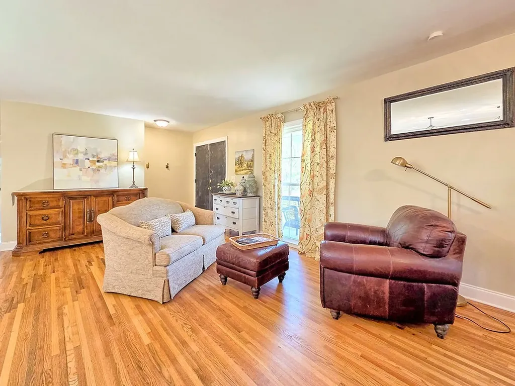 1008 Rolling Fields Circle Columbia TN 38401