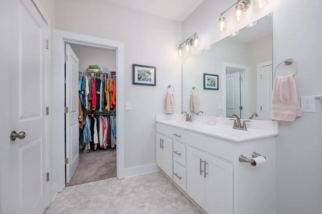 4426 Adoree Drive Murfreesboro TN 37130