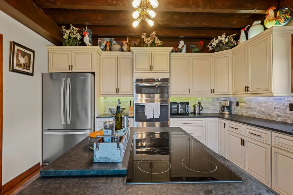 4818 Ensor Hollow Road Buffalo Valley TN 38548